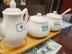 -十八家面馆(均瑶店)