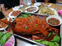 -溢心园香河肉饼总店