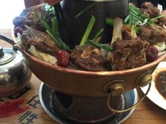 -鲁小三·大骨自助(金山总店)