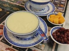 -广信牛奶甜品世家(台东店)