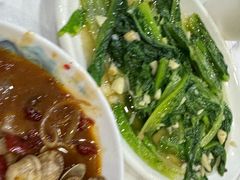 -江城燕子大排档(江汉路步行街店)