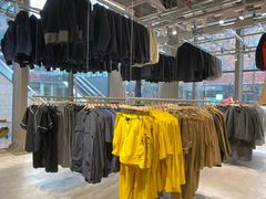-迪桑特DESCENTE(北京三里屯BLANC店)
