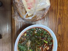 -遵义虾子张六羊肉粉(普陀路店)