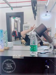 -Hair Co.一间沙龙