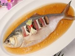 清蒸鲥鱼-枕水江南(红胜大街店)