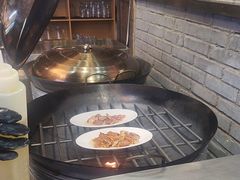 -船梆煮•蒸汽海鲜·炉火烤肉(五四广场店)