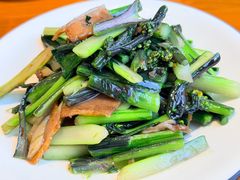 菜苔炒腊肉-莲餐厅·湖北菜·潜江小龙虾店(愚园路店)
