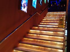 -夜火烤摊·东北烧烤酒场·老杨小黄鱼