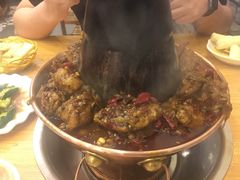 -超越炭火牛蛙火锅鸡(河东店)