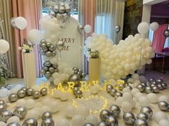 -玩坞轰趴馆·户外团建聚会主题生日派对馆(世豪广场店)