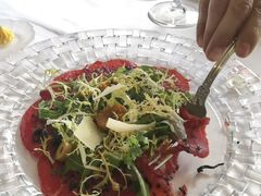 腌制生牛肉片配帕尔马芝士-牛排家(北京王府井澳门中心店)