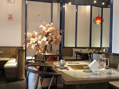 大堂-尚尚仙·酸汤猪手·猪肚鸡火锅(华联万柳购物中心店)