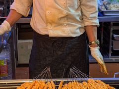 -金马门国际美食百汇(珞喻路店)