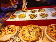 -领鲜活海鲜榴莲自助火锅(东门店)