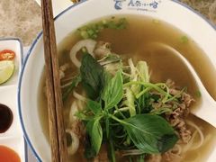 -美奈小馆·越南料理(中航城君尚购物中心店)