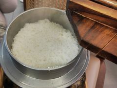 -魏铭鱼头捞饭(晋阳路店)