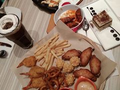 -必胜客(桐乡吾悦广场店)