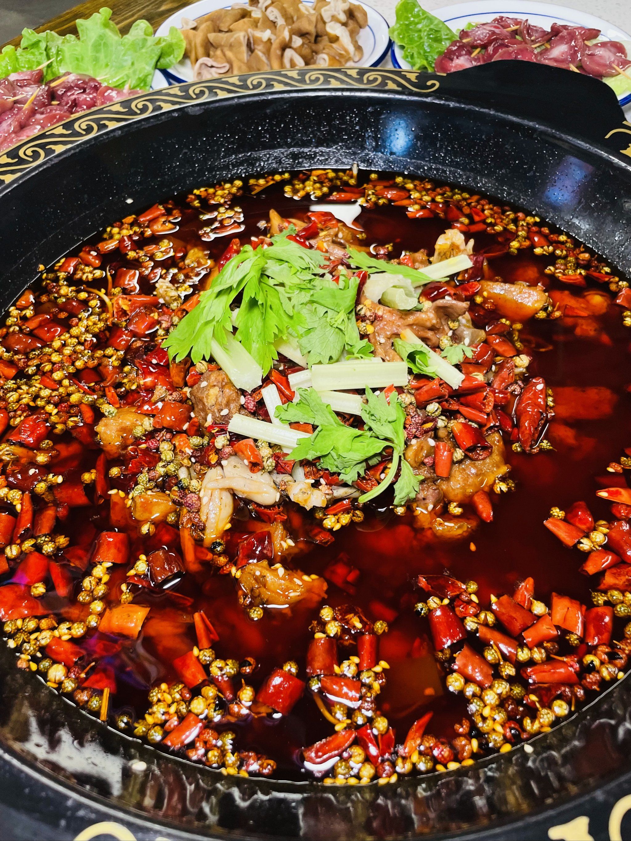 味道真的太巴适了,资格的老成都兔火锅