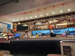 -樱花里音乐餐吧·牛扒椰子鸡(东圃店)
