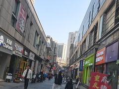 -万达广场(武汉菱角湖店)