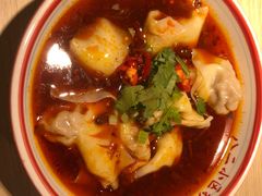 -八二小区抄手(龙湖上城天街店)