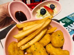 -水桶王国主题餐厅·聚会·生日派对·亲子活动·家庭套餐(亚龙湾希尔顿店)