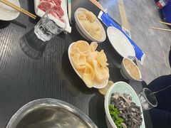 -楼外楼大刀肉传统火锅居(幸福街店)