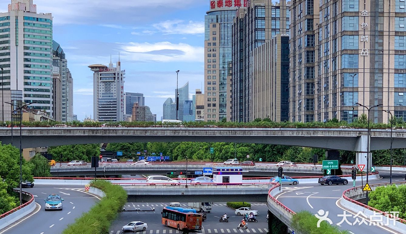 台风来临前，我以为穿越了…
