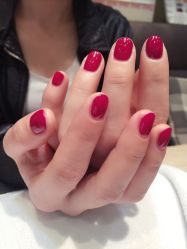 -进巍美甲美睫店