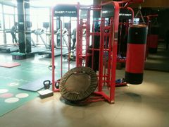 -零距离国际健身游泳中心(九龙湖店)