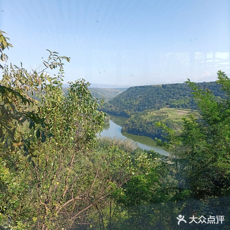 没有加滤镜！户外烧烤好去处景色独好