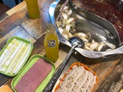 -小郡肝串串香火锅(金桥店)