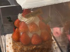 -皇冠幸福里动物奶油生日蛋糕(宗关地铁店)