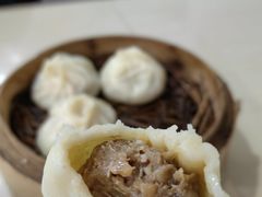 -老西白点心店