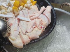 龙飞凤舞-凤园椰珍·臻品椰子鸡(保利时光里店)