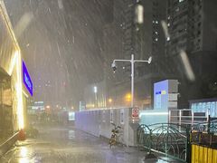 -BLU 全日制餐厅(上海安曼纳卓悦酒店)