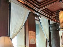 -八府香鸭·啫啫煲(华山路店)