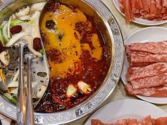 -尚品海鲜肥牛自助火锅(湖明店)