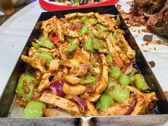 -小柒家第一锹东北菜(城关店)