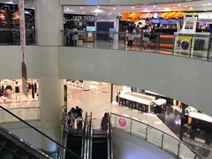 -鸿通城购物中心