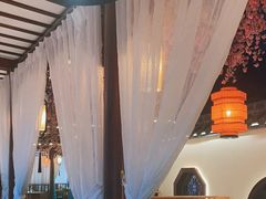 -荷塘秋月·本帮江浙菜(国权路店)