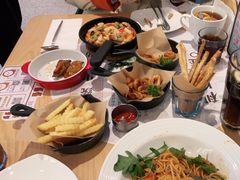 -必胜客(WOW昙华林店)