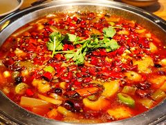 -泥糊破店小酒馆·团建聚餐(南京西路店)