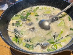 -头上红煨盐鸡·非遗院子餐厅