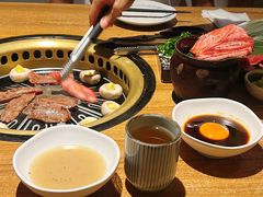-炼火烤肉店