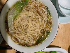 -全牛匠·乐山跷脚牛肉(新中关店)