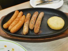 特色烤肠拼盘-萨莉亚意式餐厅(南京环亚凯瑟琳广场店)