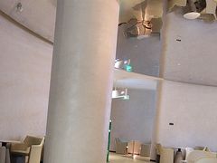 -涨巢·潮玩水疗局