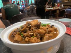 家鸡炖蘑菇粉-李记饺子·熏酱东北菜(欢乐谷店)