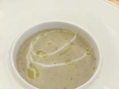 蘑菇奶油汤-红房子西菜馆(淮海中路店)
